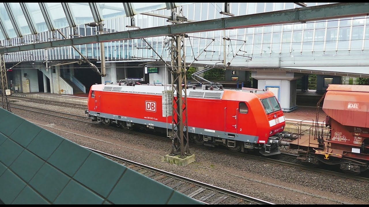 Güterzugverkehr durch den ICE Bahnhof Kassel-Wilhelmshöhe