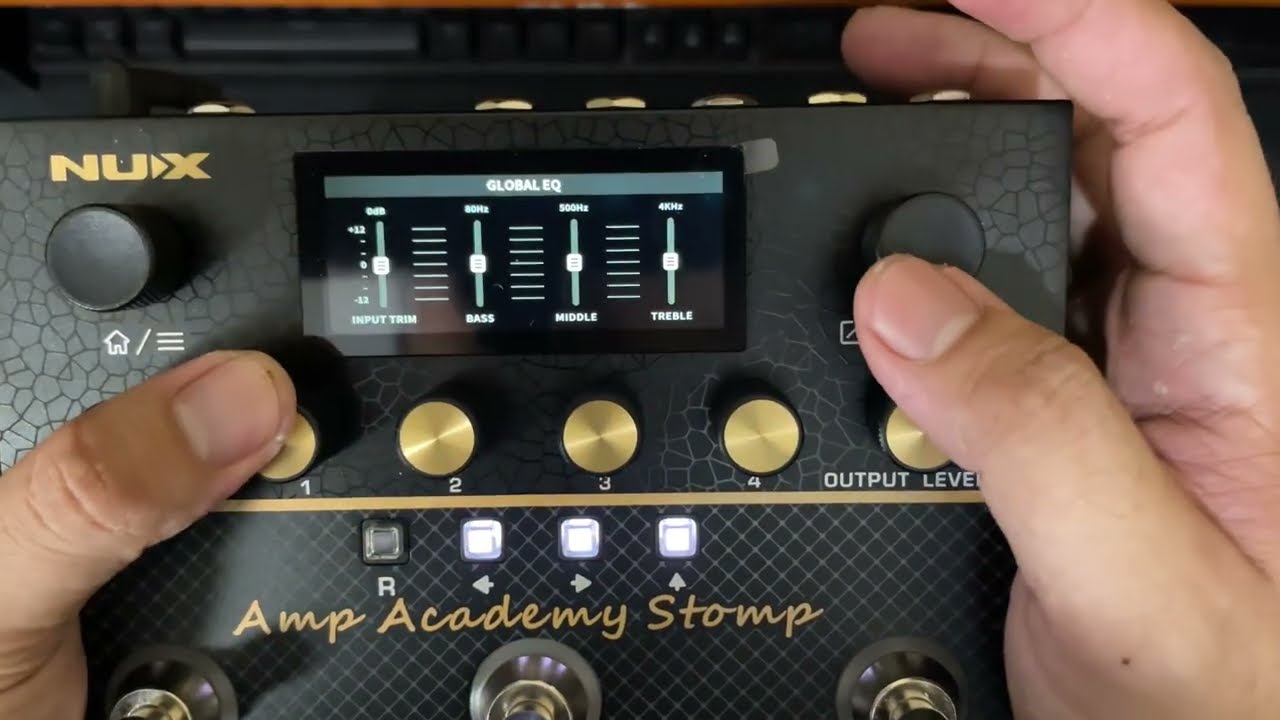 Unboxing Nux Amp Academy Stomp