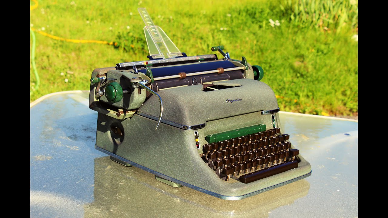 Review: 1960 Olympia SG-1 Standard Typewriter (w. Congress Elite Typeface)
