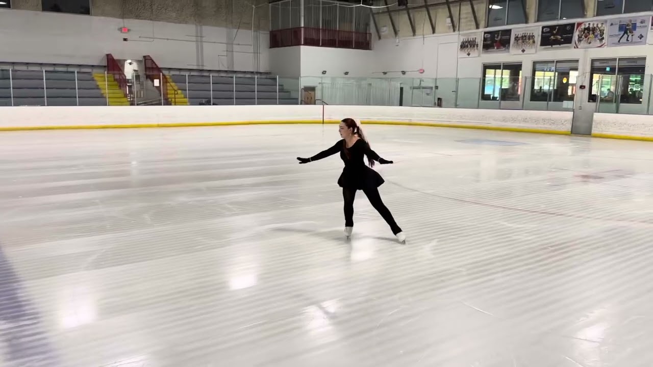 Daisely Casal Adult Bronze Skating Skills 21+ 11/8/25