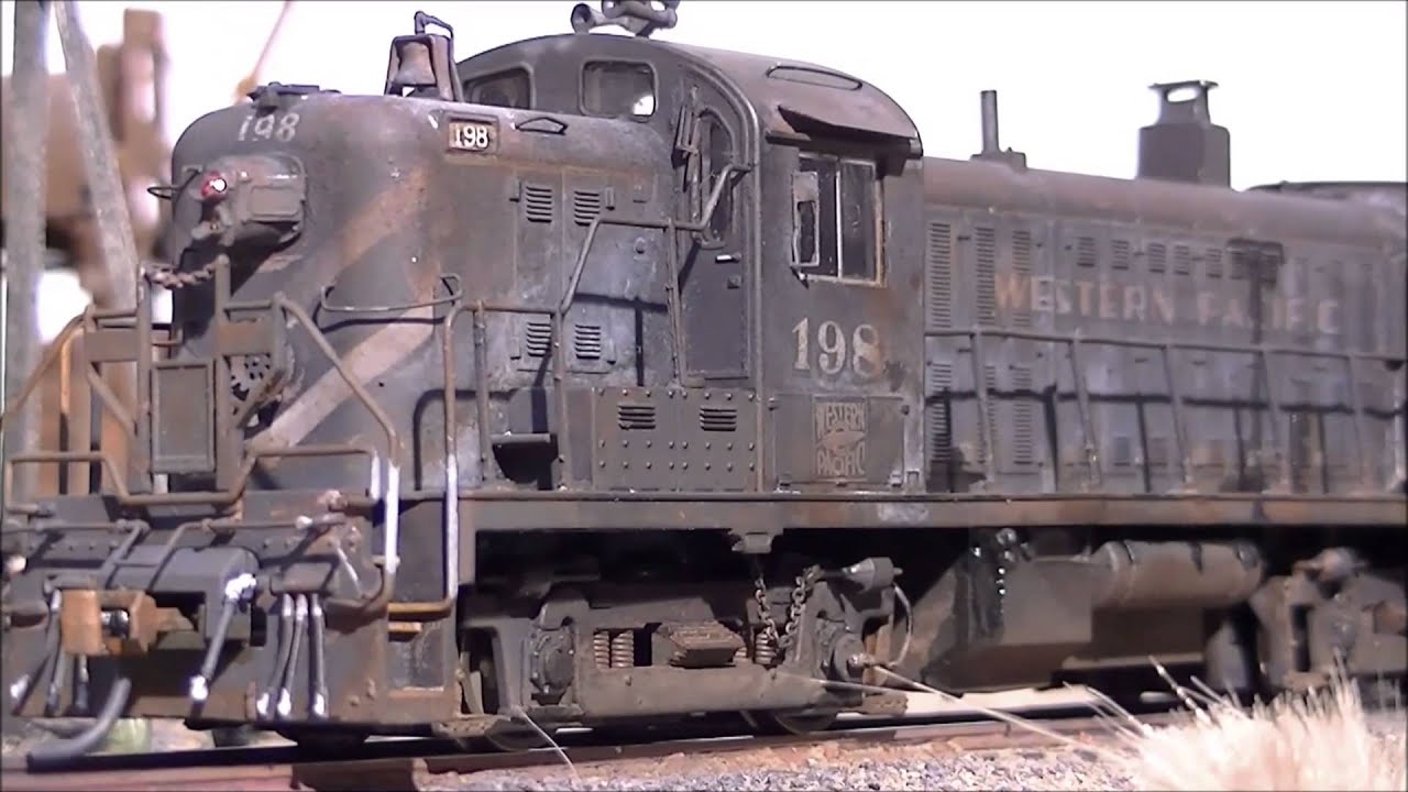 Weathered HO Alco RS3 - Hi-Def