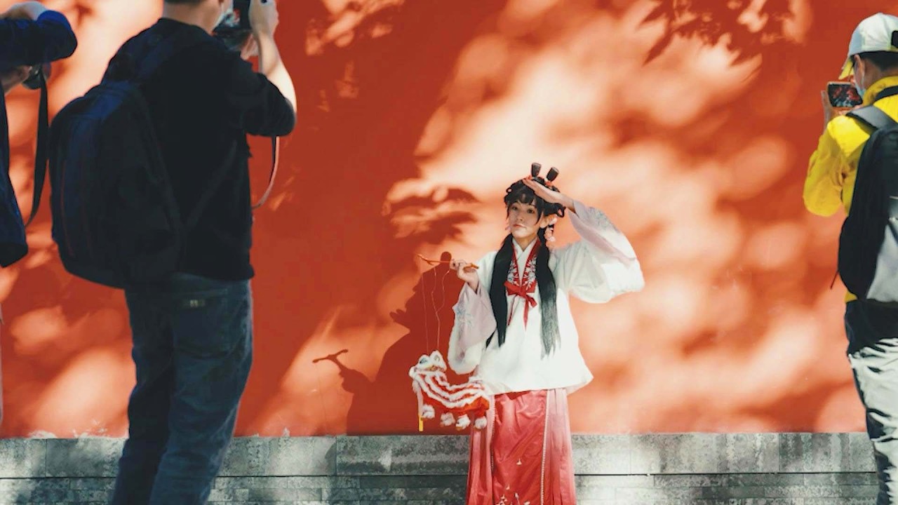 【骏马载福 家国同春】和美女主持人走近上城 #黄河过大年 #杭州
