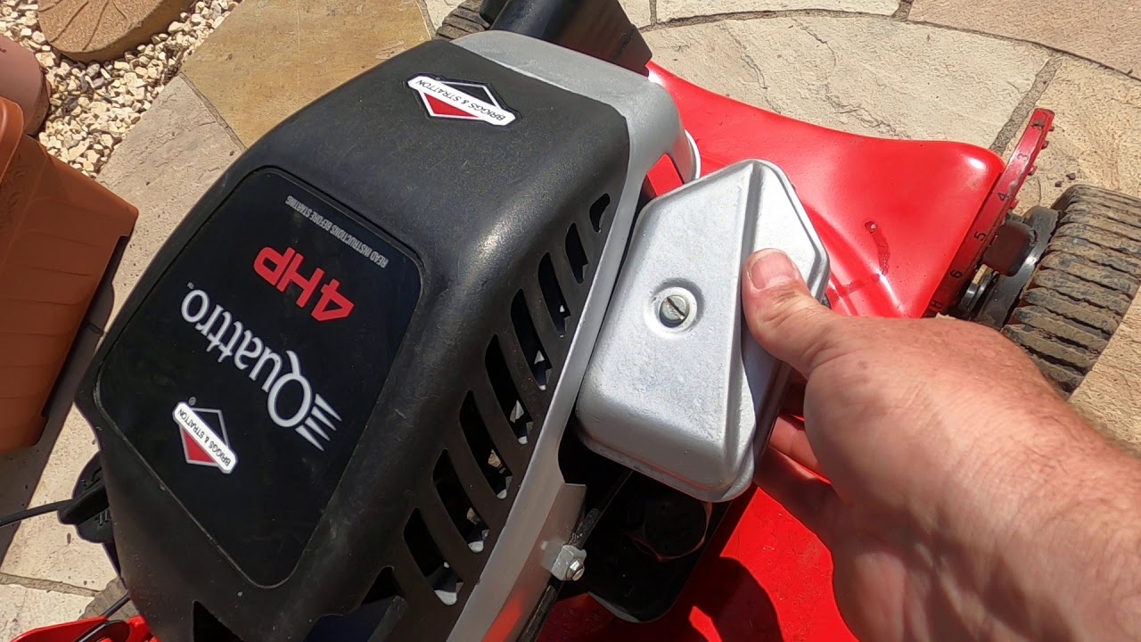 Self Propelled Petrol Lawn Mover Quattro 4HP Briggs & Stratton & Grass Box