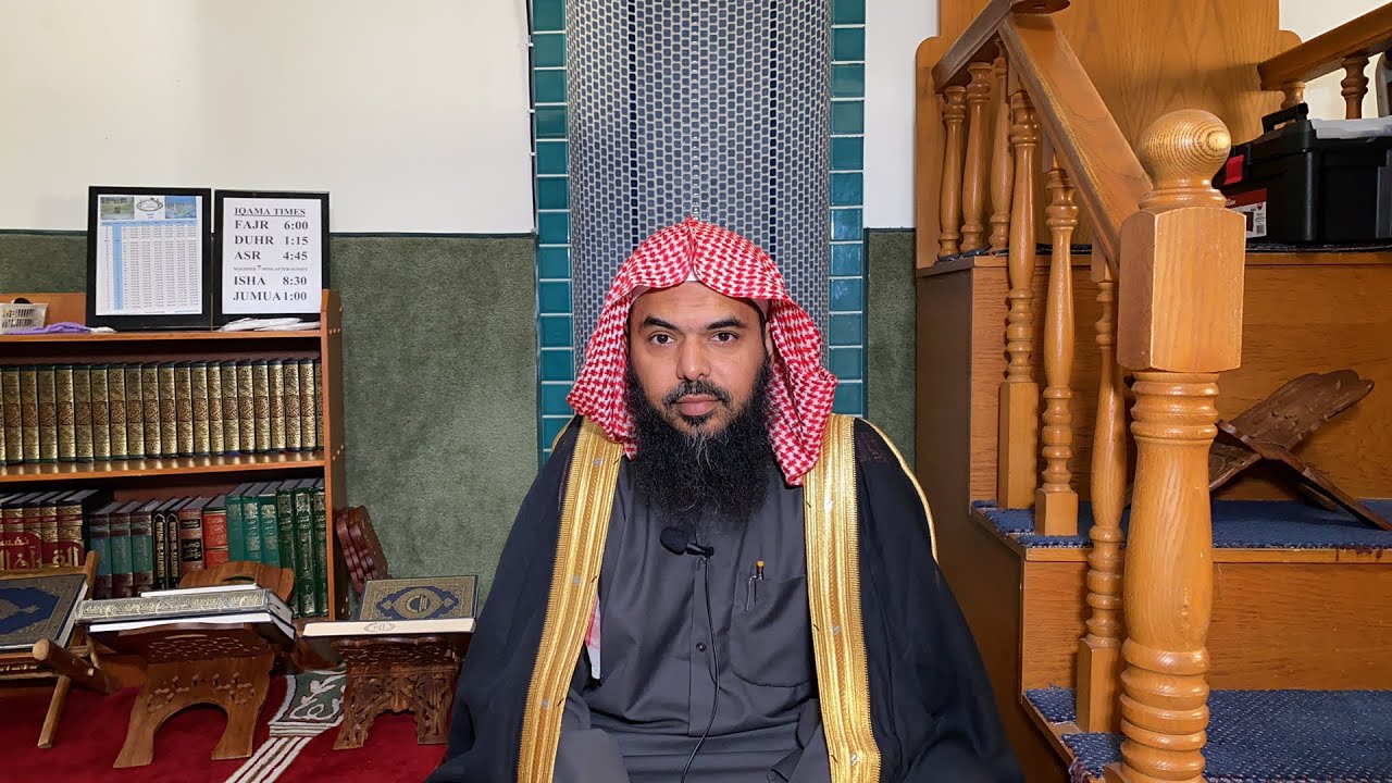 ‘Awrah of a man in&out of Salāh