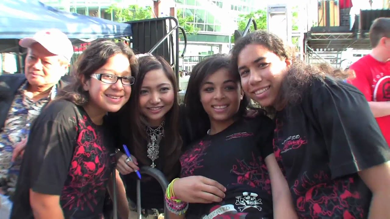 Charice Pics & Autographs w/ Fans After Wango Tango Village May 15, 2010 (1080 HD)