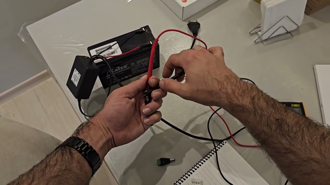 Bateria para roteador e modem solução de nobreak barata e prática.