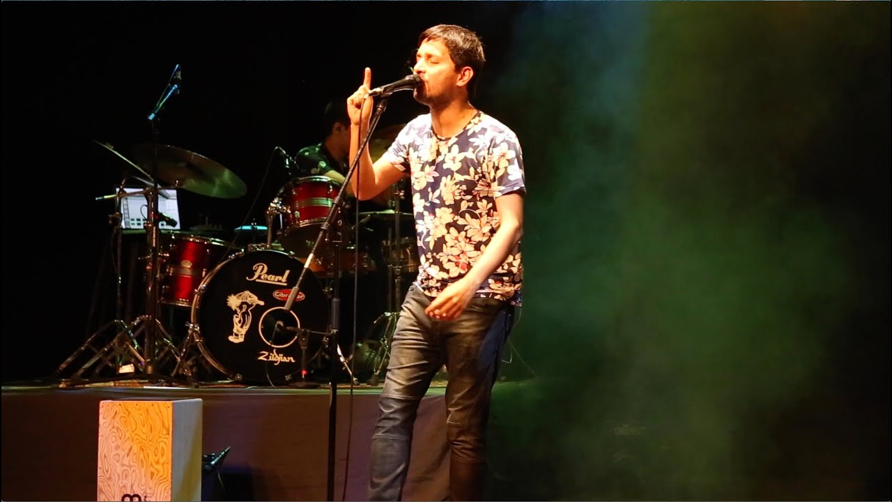 Andr&eacute;s Arias - Bandida