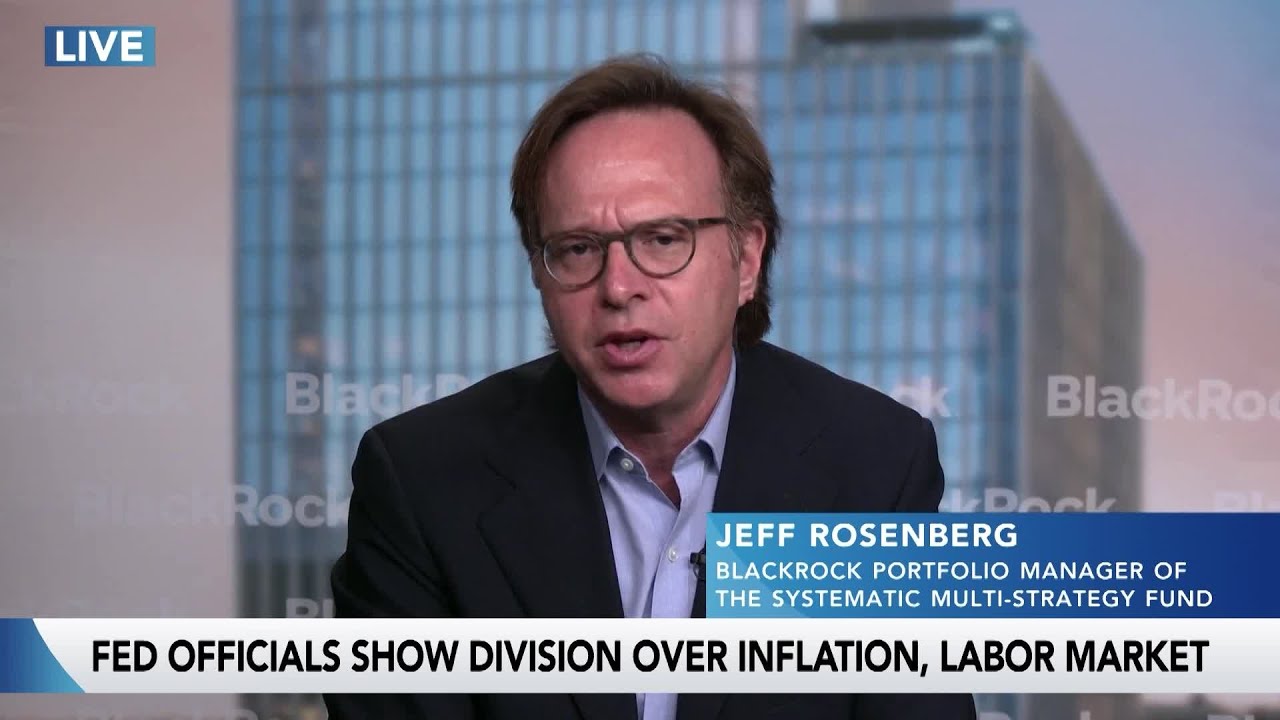 BlackRock's Rosenberg Sees 'Sweet Spot' in Middle of the Curve