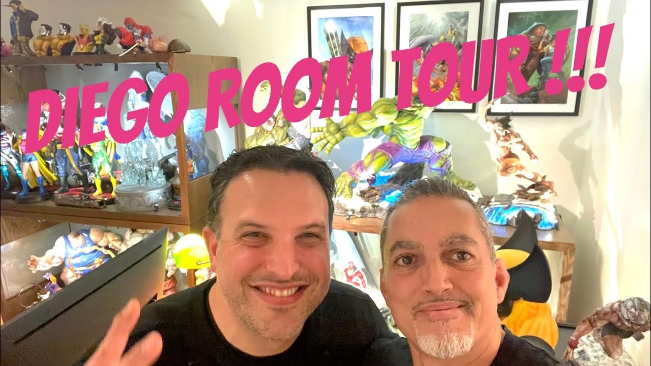 Room Tour with Diego ! Statue, comics, collector room, Man-Cave, let’s go !