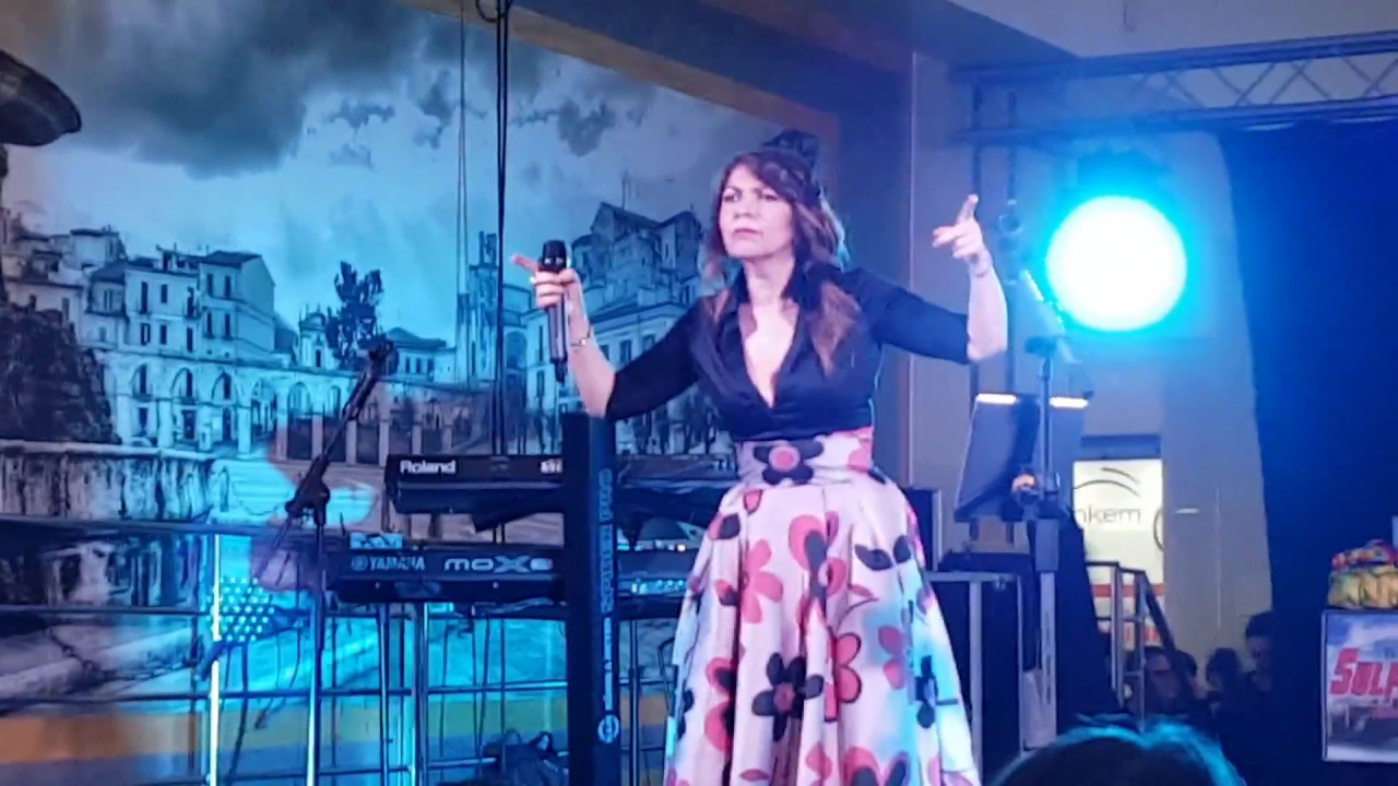 Cristina D'Avena - LIVE - Sulmona (AQ) - parte 4