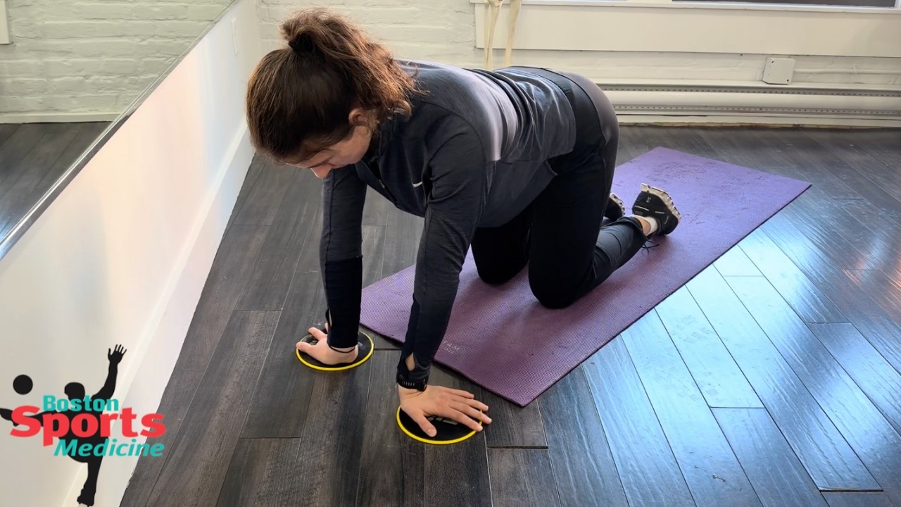Quadruped Wrist Eversion/Inversion with Shoulder Taps