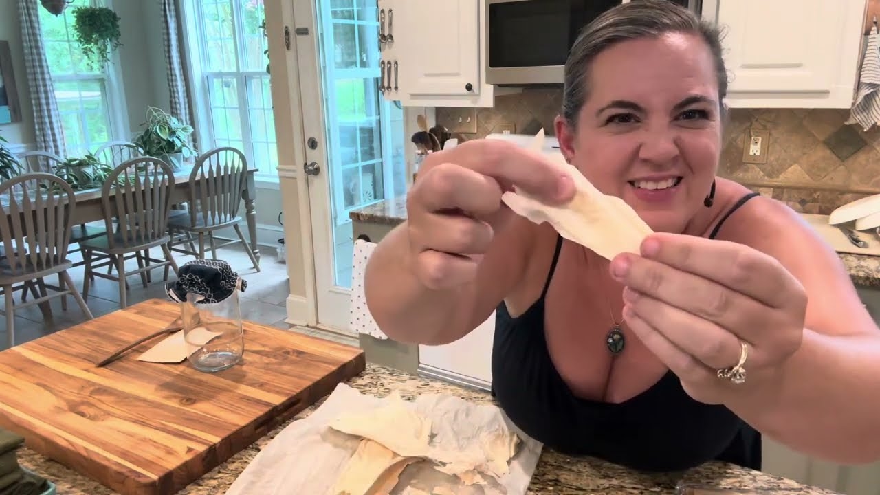 How to dehydrate sourdough starter and put together a starter kit including printable instructions.