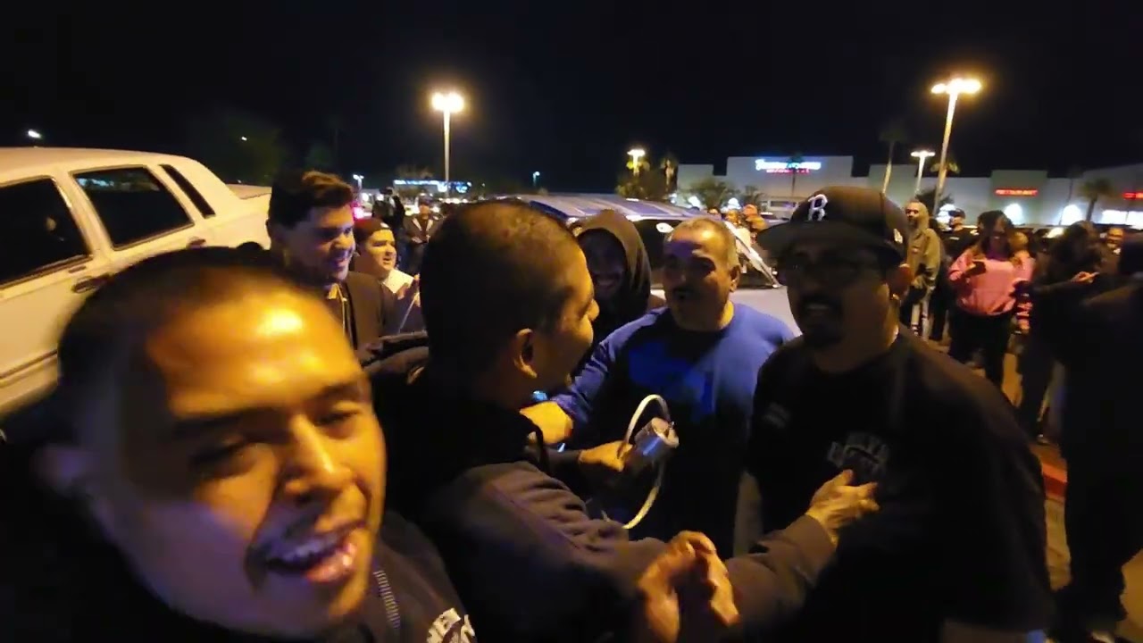 Лоурайдеры прыгают в Индио, Калифорния, после мероприятия (часть 3)