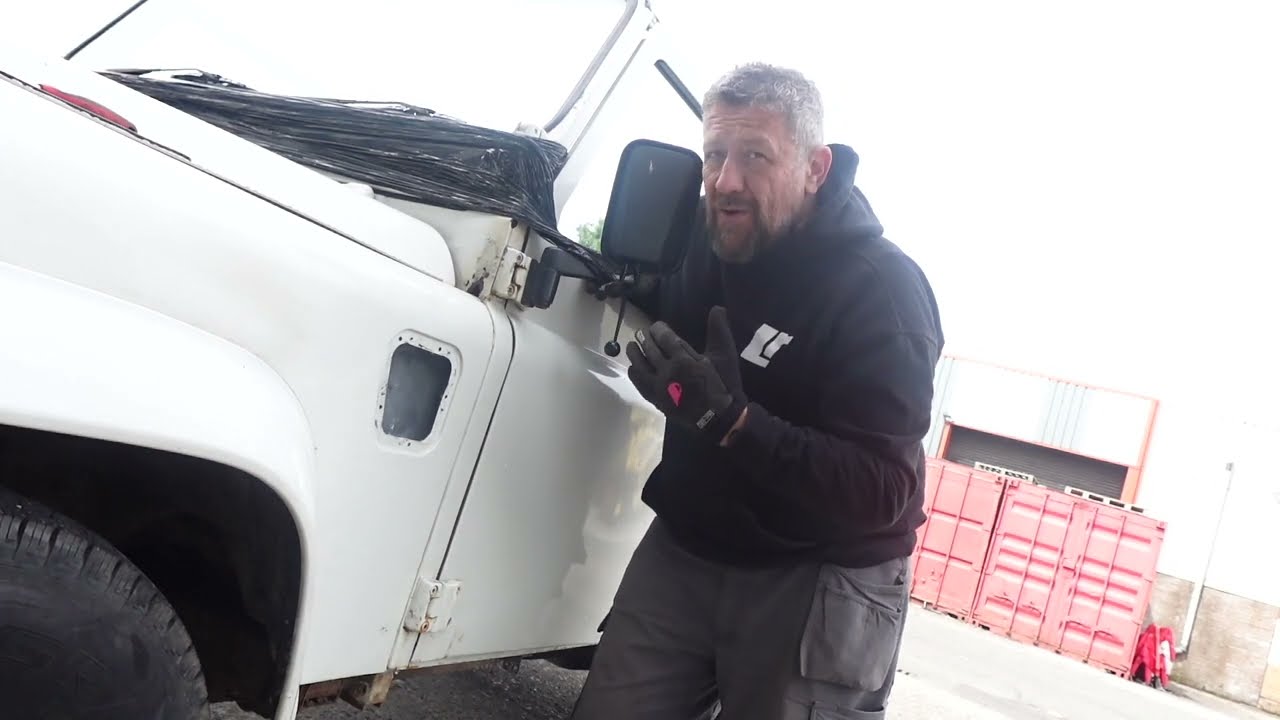 How to remove old Defender door hinges.