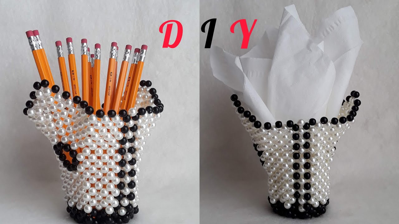 HOW TO MAKE BEADED TISSUE HOLDER/ PENCIL// PEN HOLDER/DIY TABLE TISSUE HOLDER//DIY PEN STAND IDEAS//