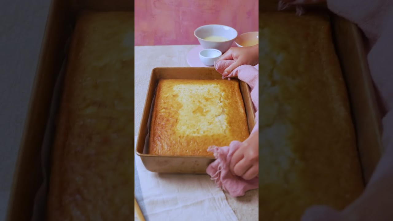 Cremora Snowball Sheet Cake