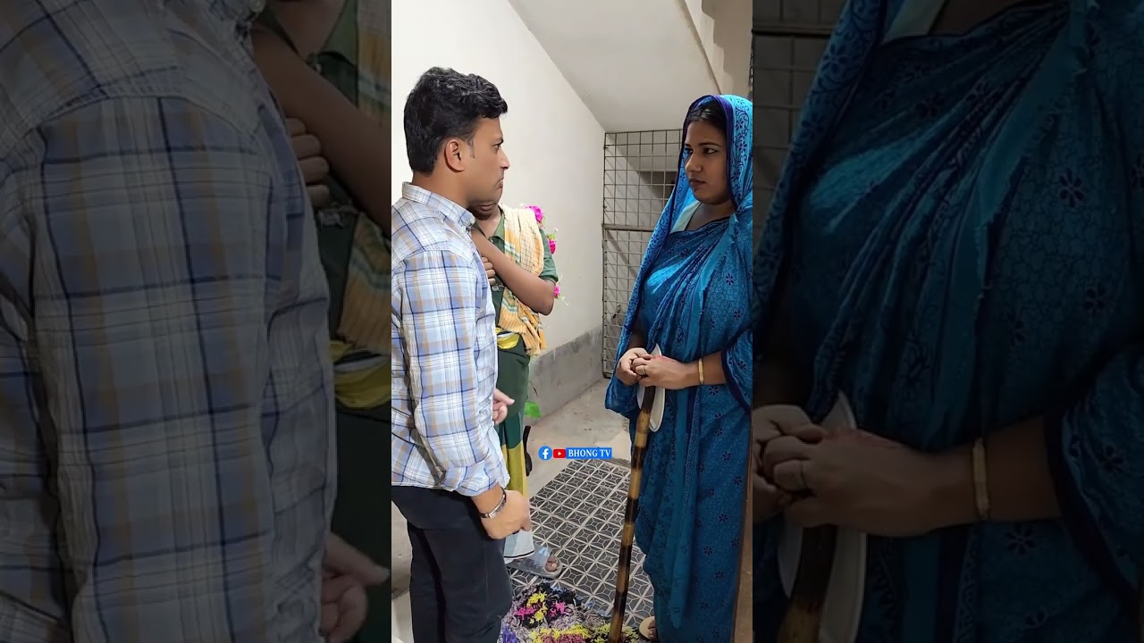 বড়লোক ছেলে বউ নিয়ে দামি গাড়িতে ঘুরে আর মা ছোট ছেলেকে নিয়ে রাস্তায় রাস্তায় ভিক্ষা করে !