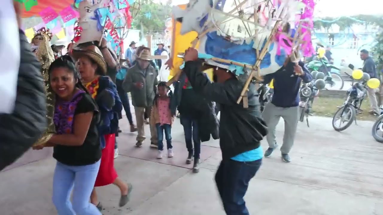 Misa y baile con la Banda Santa María│Plan de Ayala,│Familia Jimenez España│dia 17 P-3