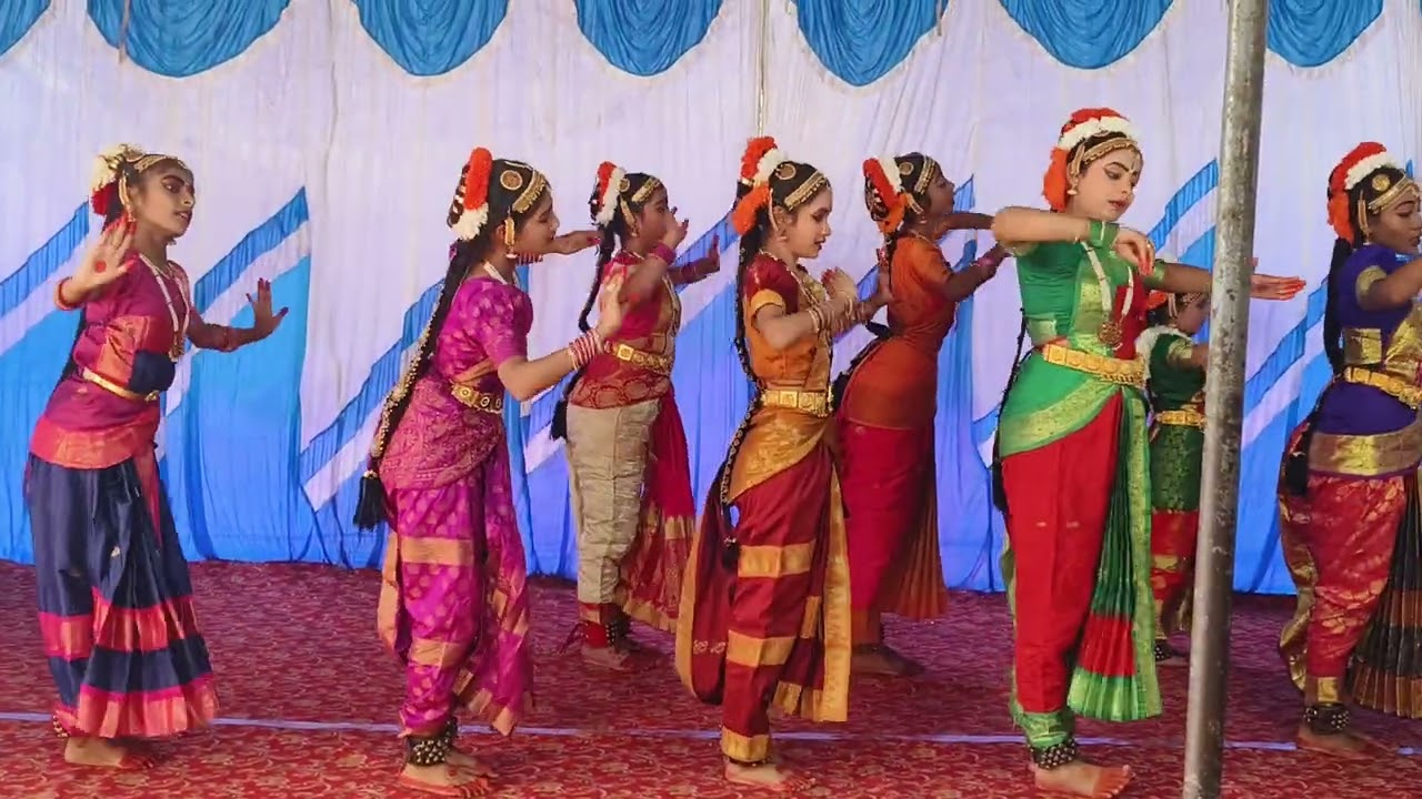 Anvi papa performance in Badhrachalam temple 