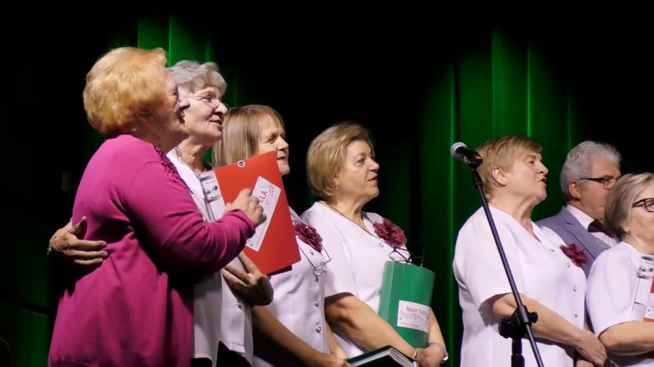 "NIECH ŻYJĄ EMERYCI" I KAPELA Z TERESINA.