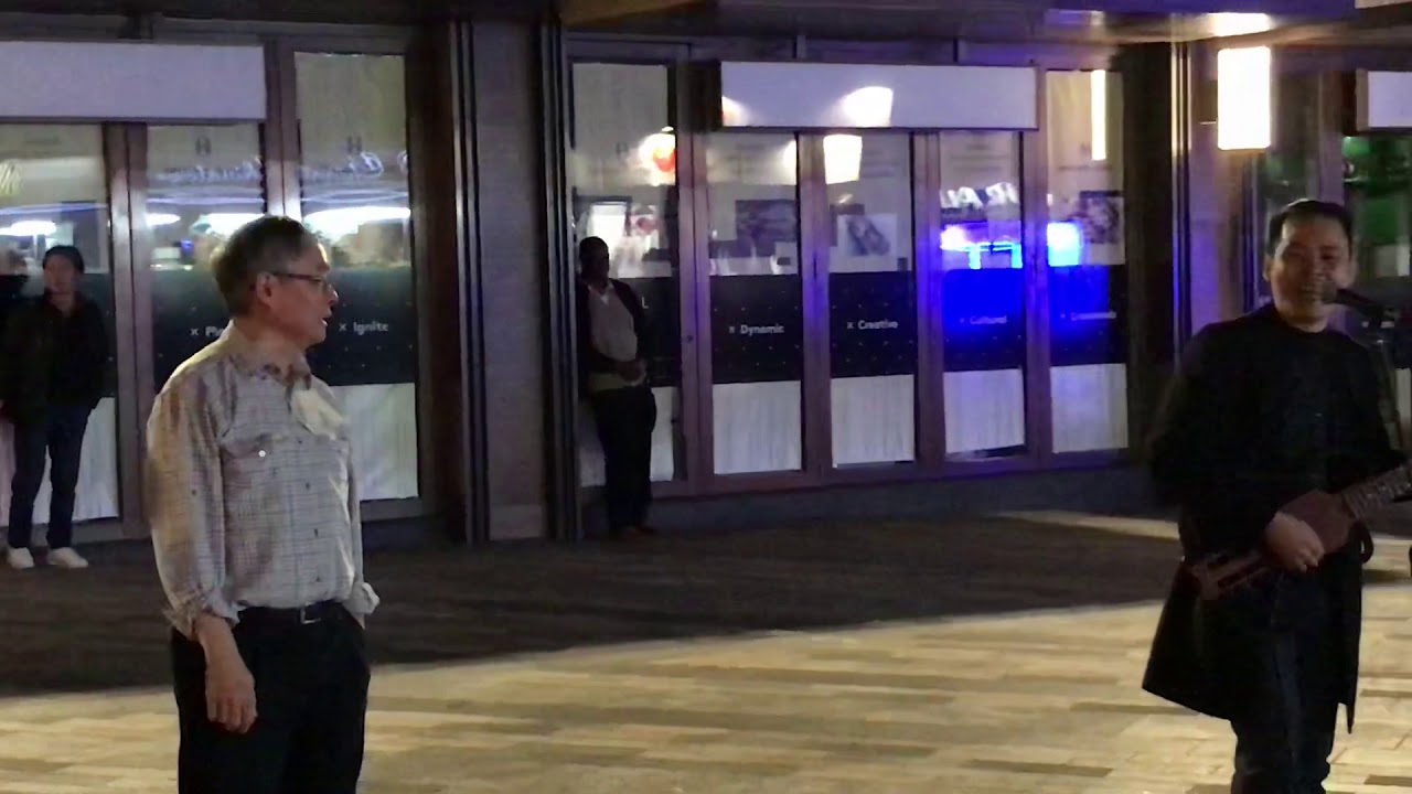 倫敦 唐人街 海闊天空