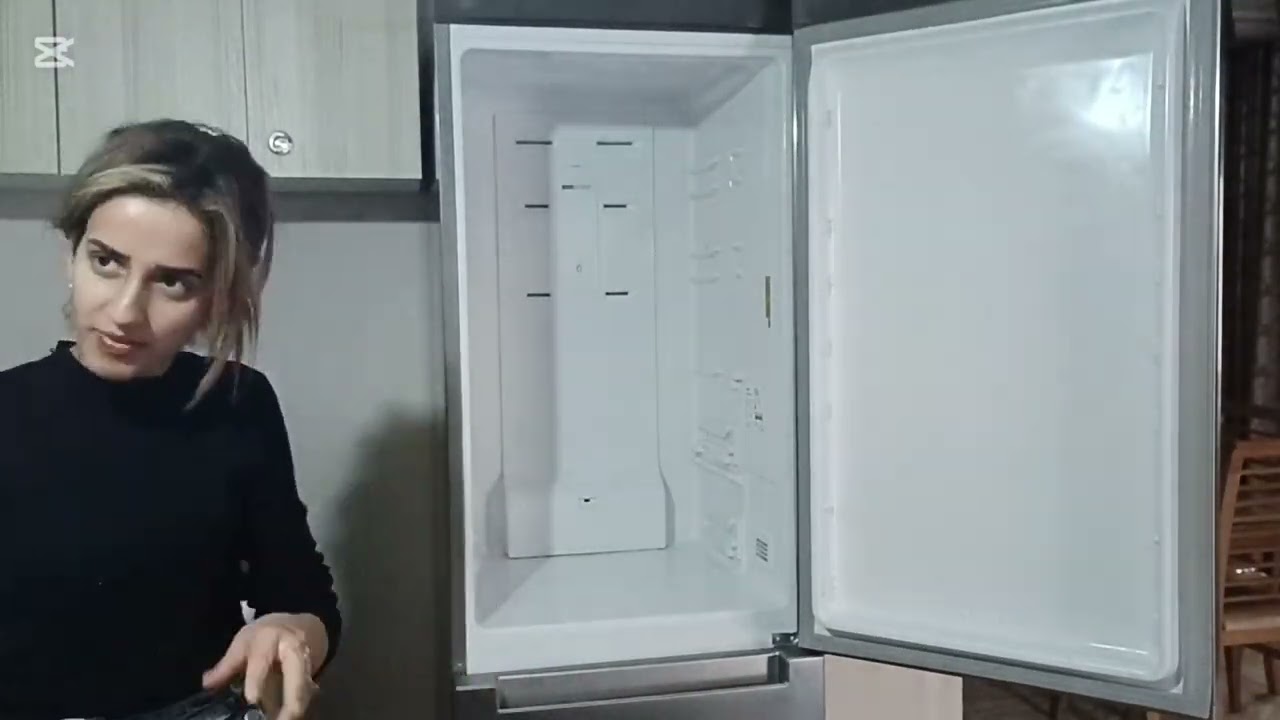 هكا لازم تكون المرا المقدية ،اخر التنضيفات في المطبخ ،مشا فيبالي بش نرتاح ، حمدلله كل شي كمل