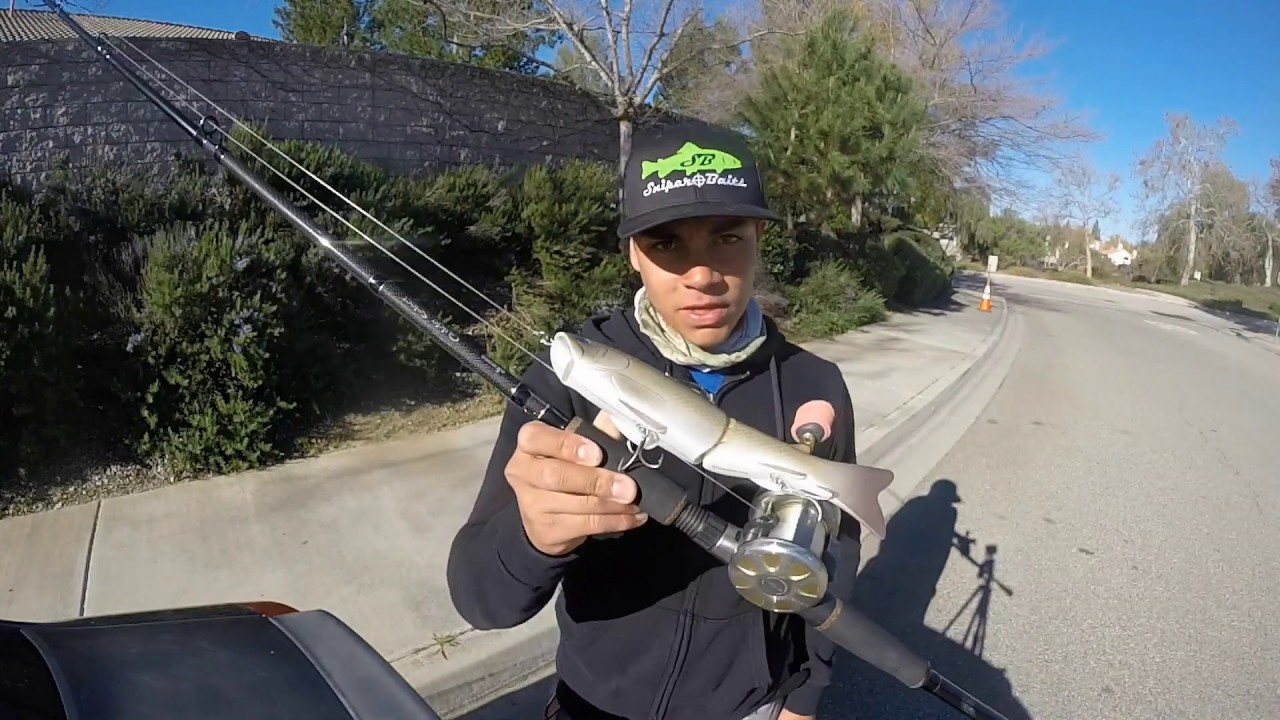 Catching bass off the Deps 250 Slide Swimmer