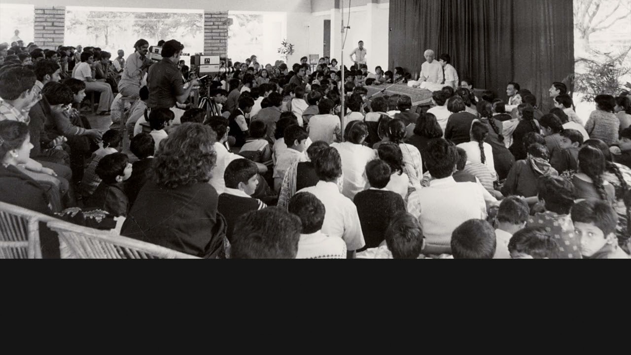 Audio | J. Krishnamurti - Rajghat 1967 - School Talk (Students) 1 - We must create a new social...