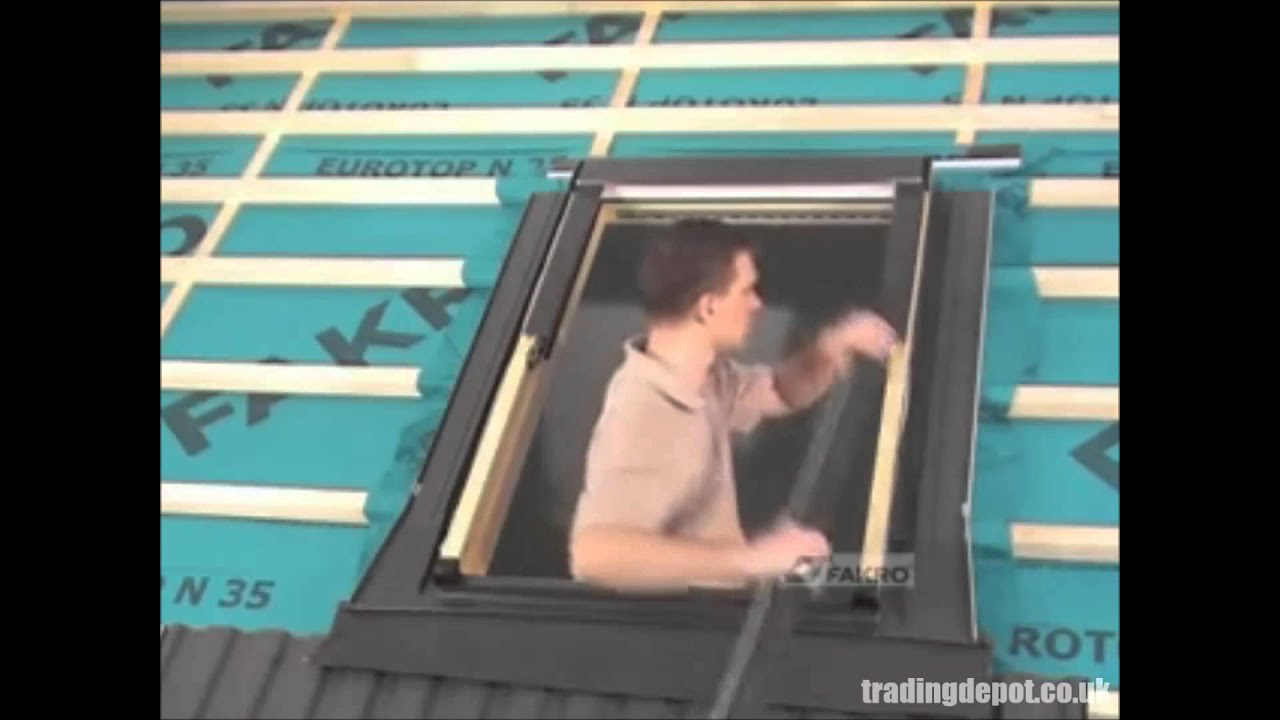 Fakro Roof Windows - EZV Flashing Fitting Demonstration