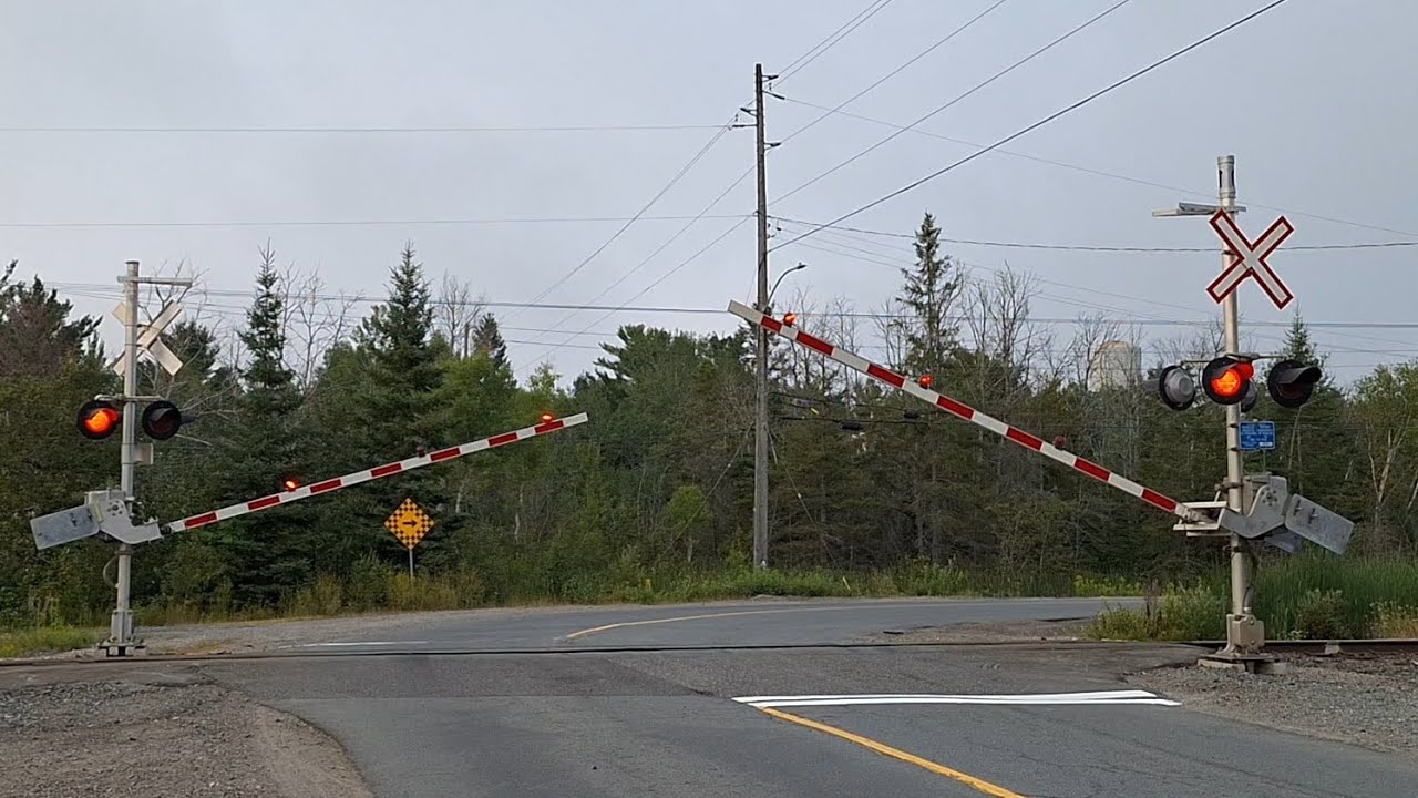 Railroad Crossing | Montpellier Road, Chelmsford, ON
