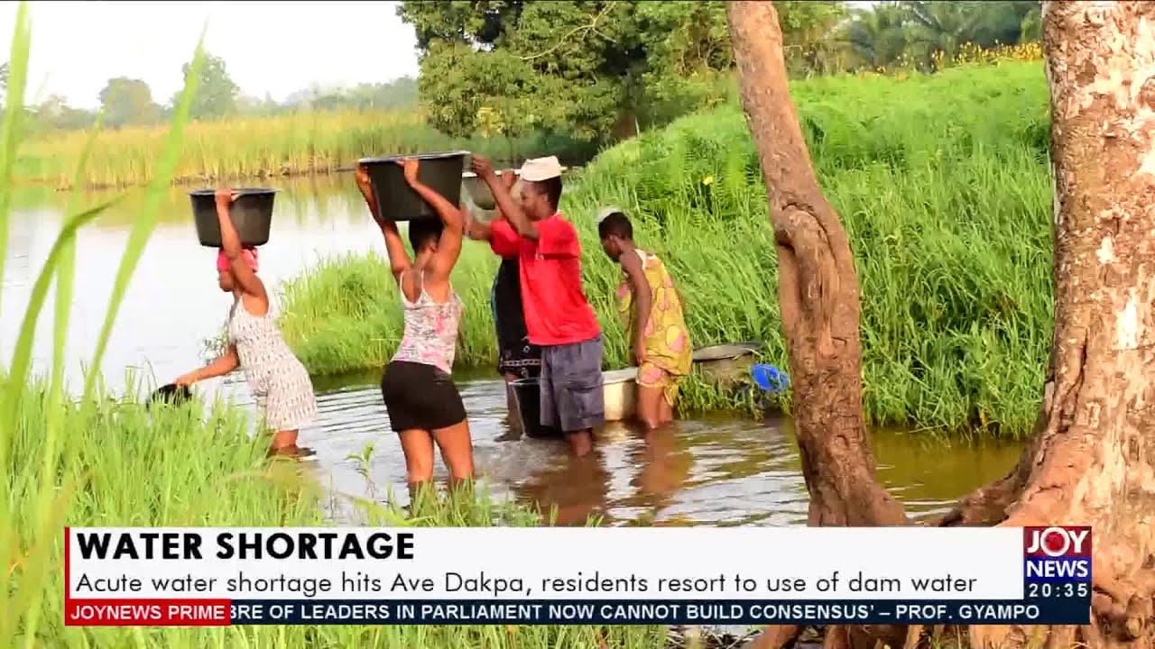 Water Shortage: Acute water shortage hits Ave Dakpa, residents resort to use of dam water (21-12-21)