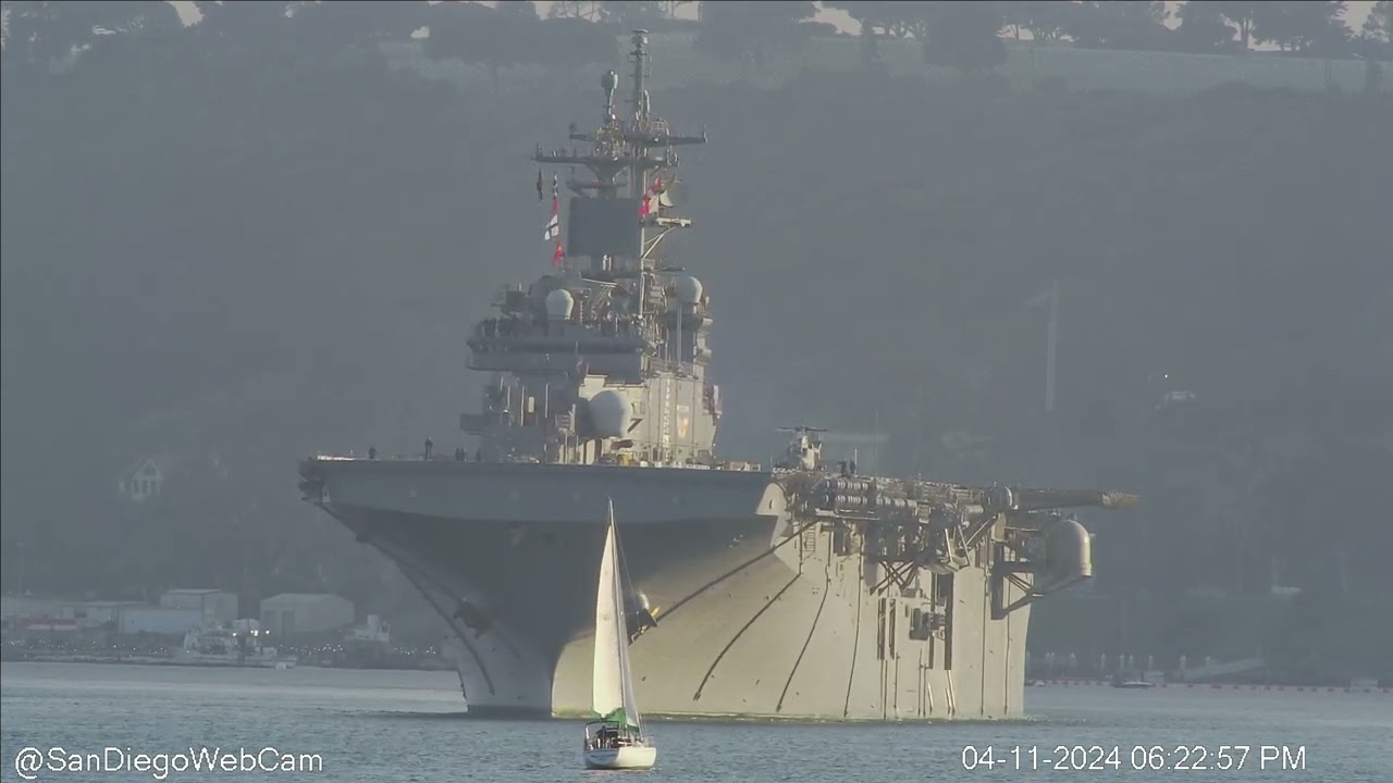 USS Boxer (LHD 4) Returns to San Diego for Repairs 10 Days after Deployment