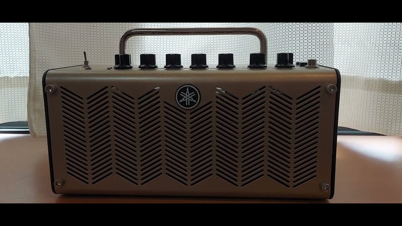 I use YAMAHA THR Guitar Amplifier.このギターアンプを使っています(説明もお読みください)