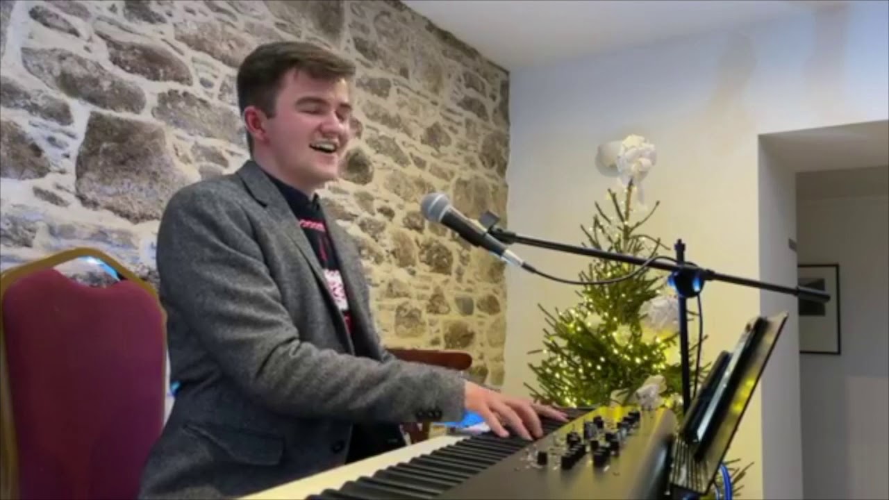 O Holy Night - Peter MacPherson