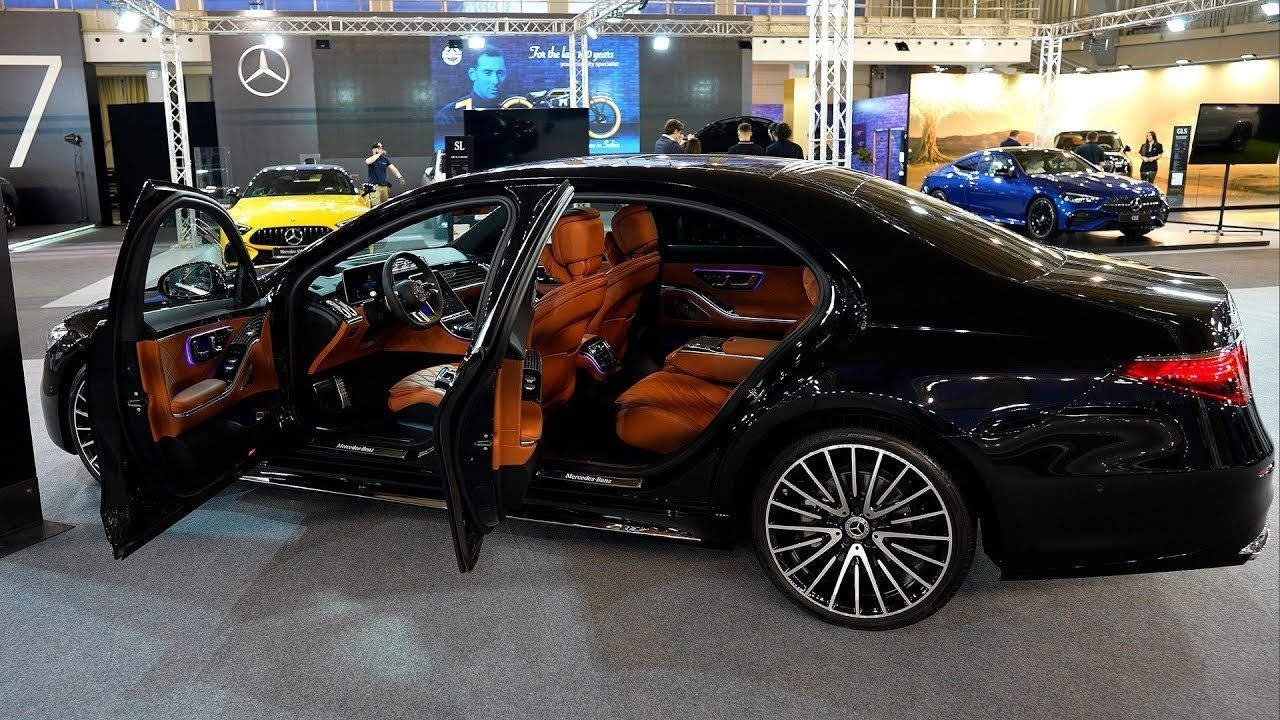 New 2025 Mercedes S 400d AMG | King Luxury Sedan in deep details