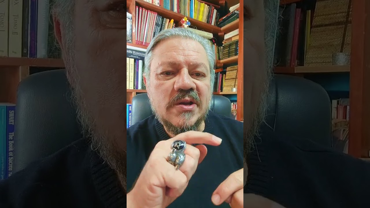 Sobre Nomes de Poder, Nomes B&aacute;rbaros, sigilos e segredos. Os quatro poderes da Esfinge