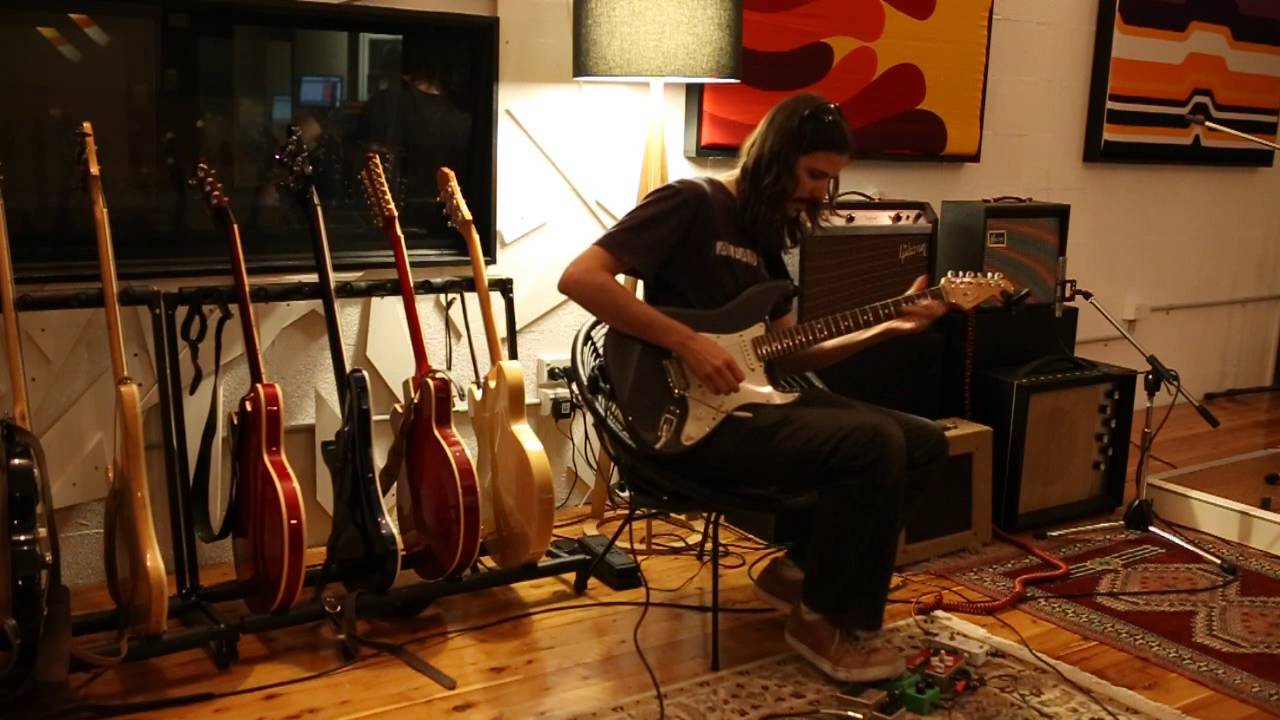 Harmony H303A amp - Tested by guitarist Juan Pablo Ordoñez at One Flight Up studios