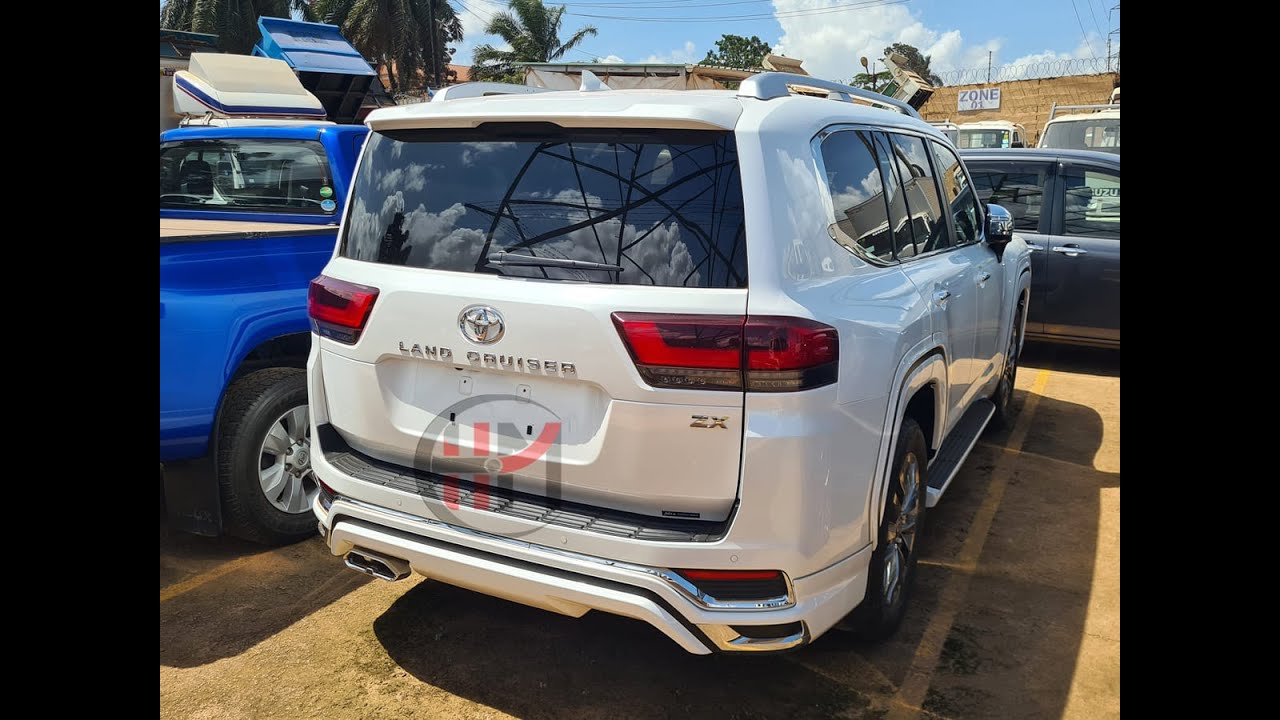 2022 TOYOTA LAND CRUISER ZX V8 ON SALE