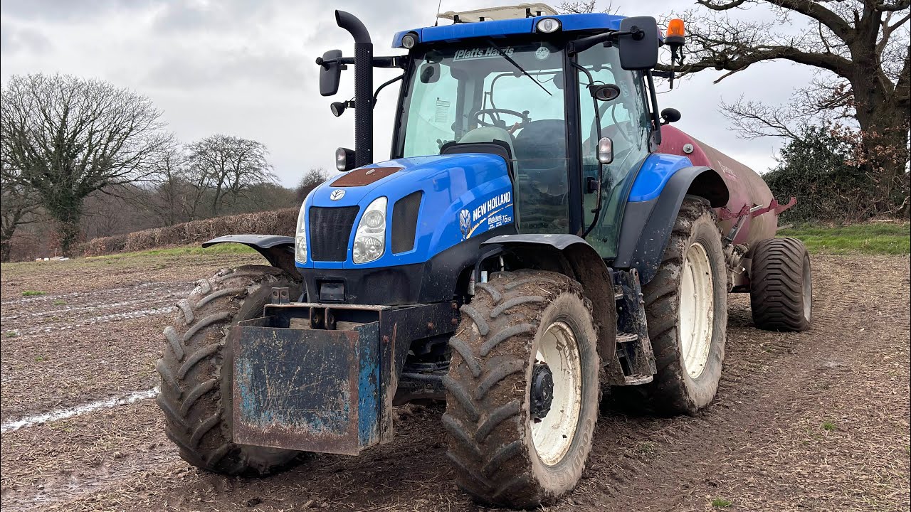 New Holland T6.155 Slurry Tanking