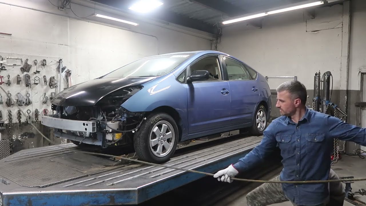 TOYOTA PRIUS / FRONT END