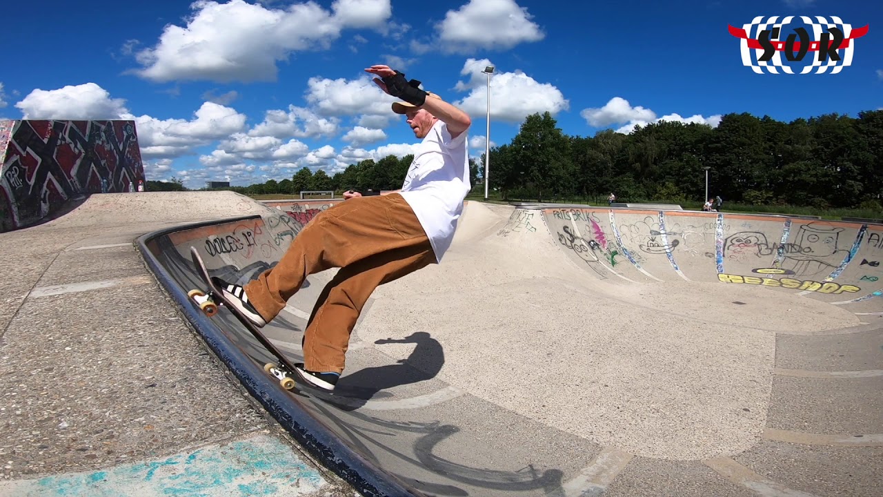 Skatebaan Reeshofpark Tilburg