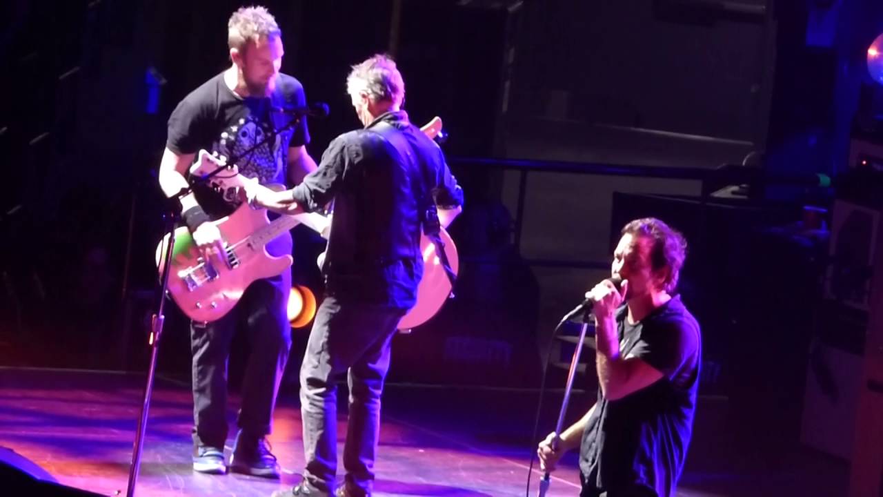 Pearl Jam - Thin Air - Toronto (May 10, 2016)