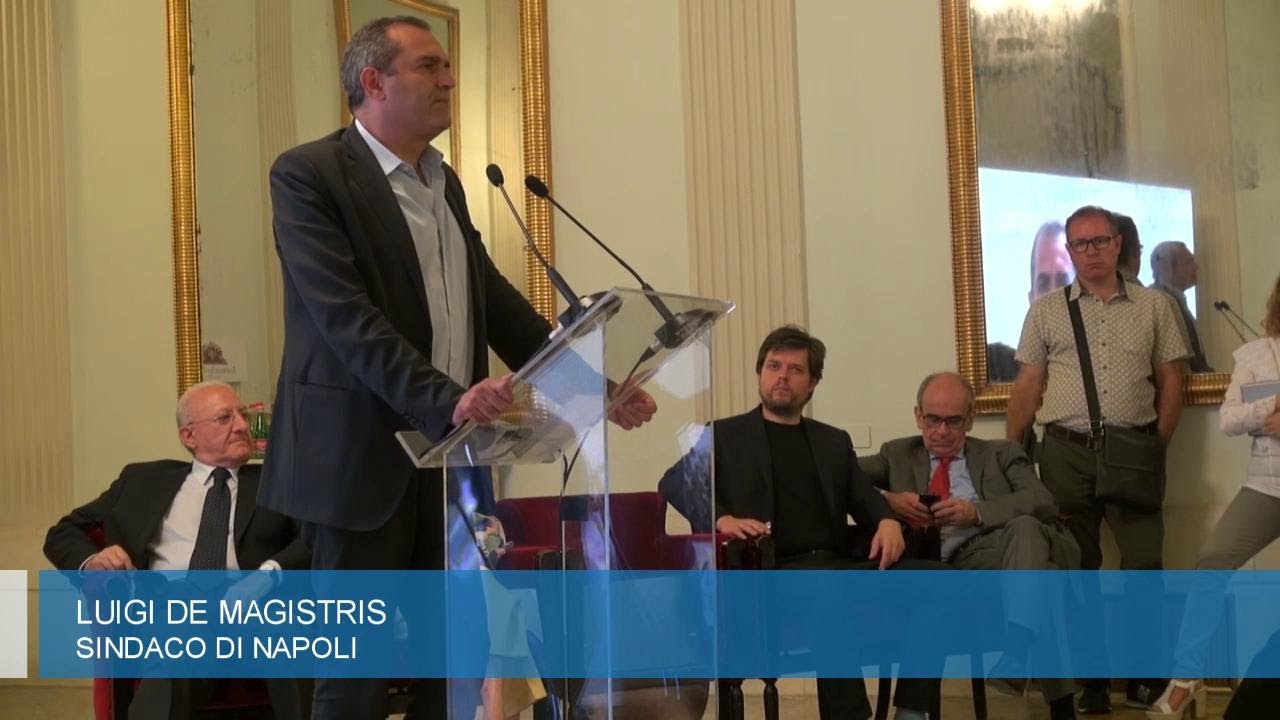San Carlo, gelo tra de Magistris e De Luca sui fondi. Il sindaco: 