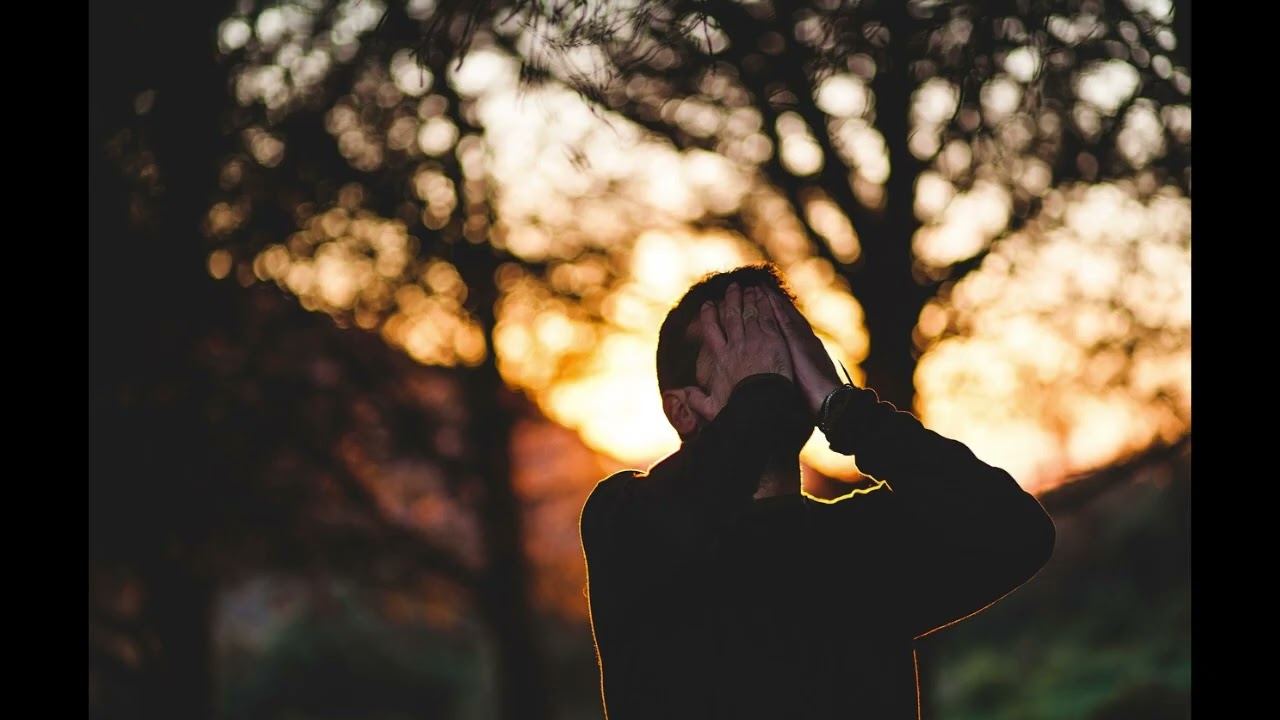 Krijem tugu   autor teksta Razim Bijelić