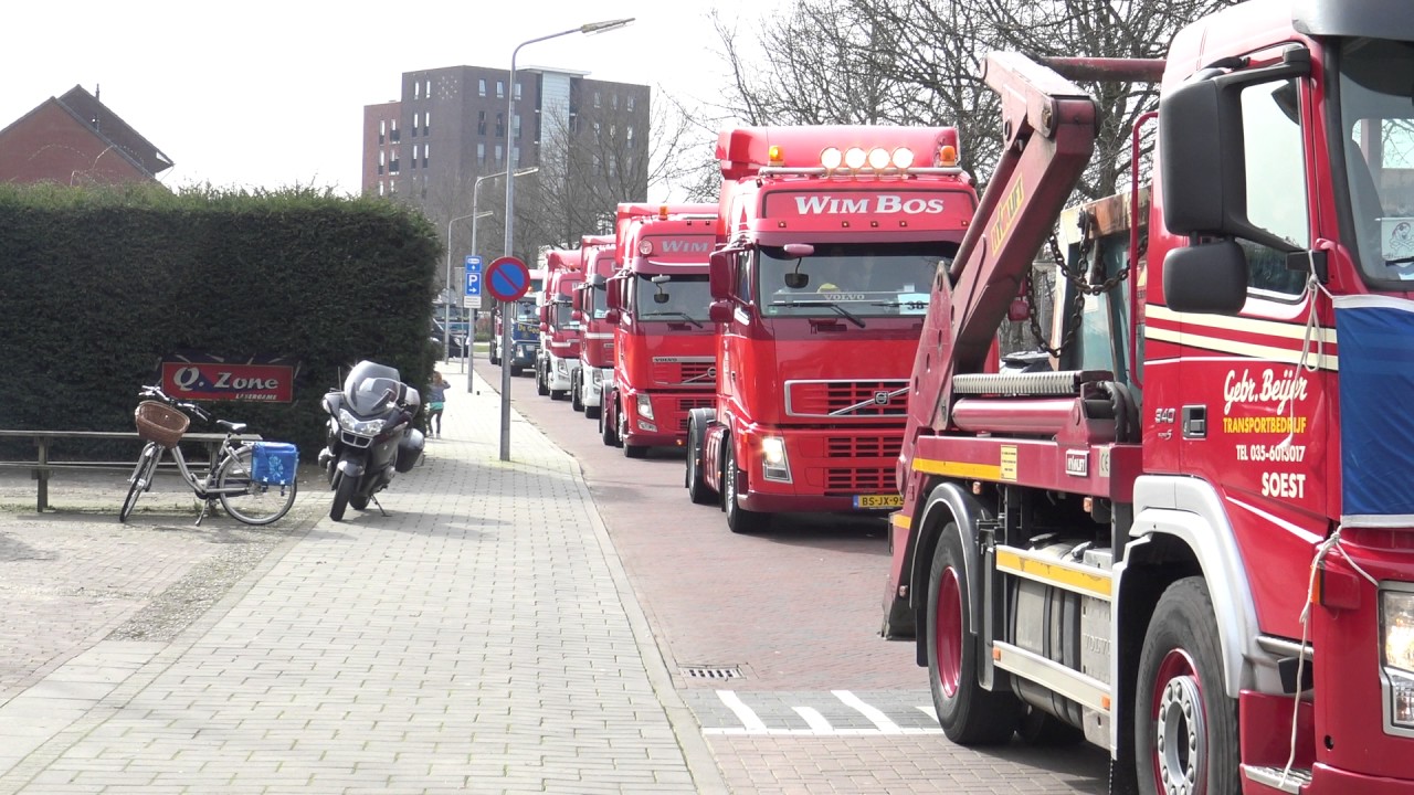 vrachtwagen karavaan 11-03-2017