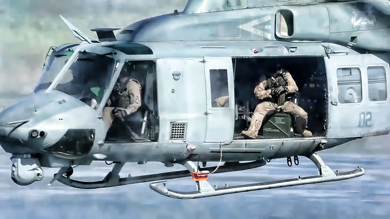 Recon Marines Venom Huey Helocast
