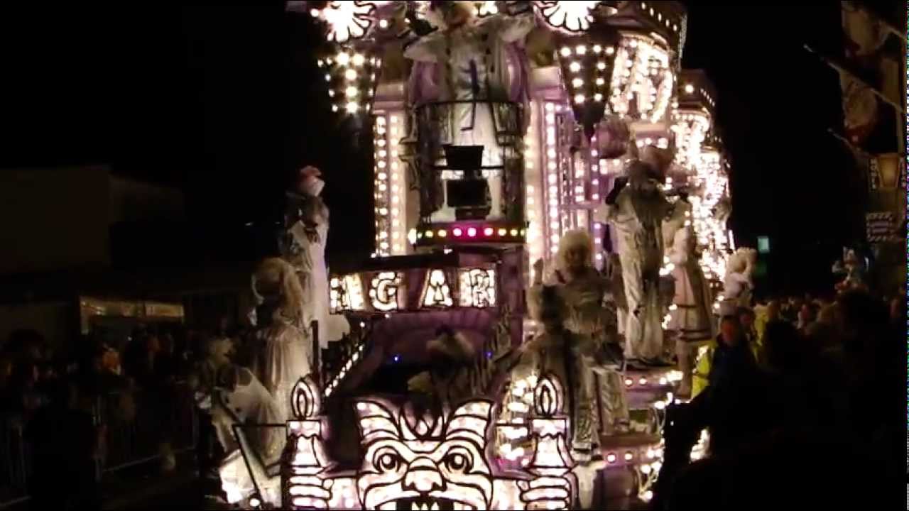 Vagabonds CC Haunted Mansion Bridgwater Carnival 2011