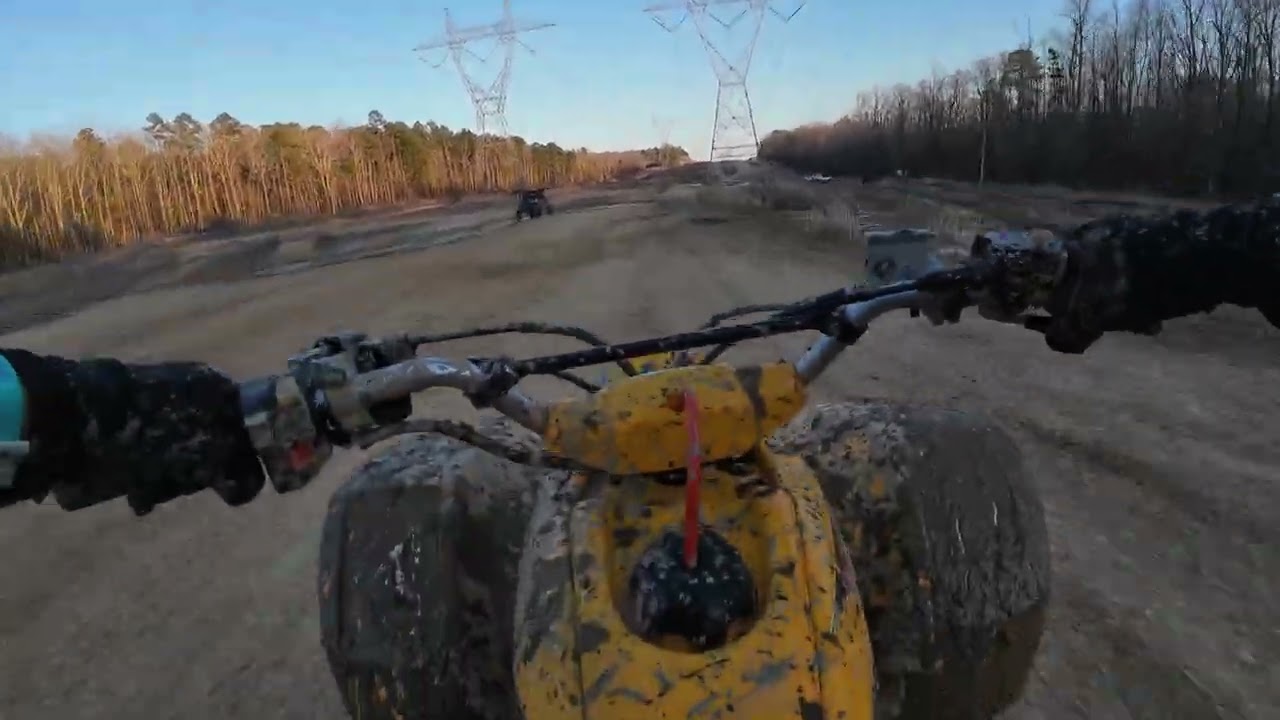 Not three wheels...playing on the 400EX at Carter's off-road 2025
