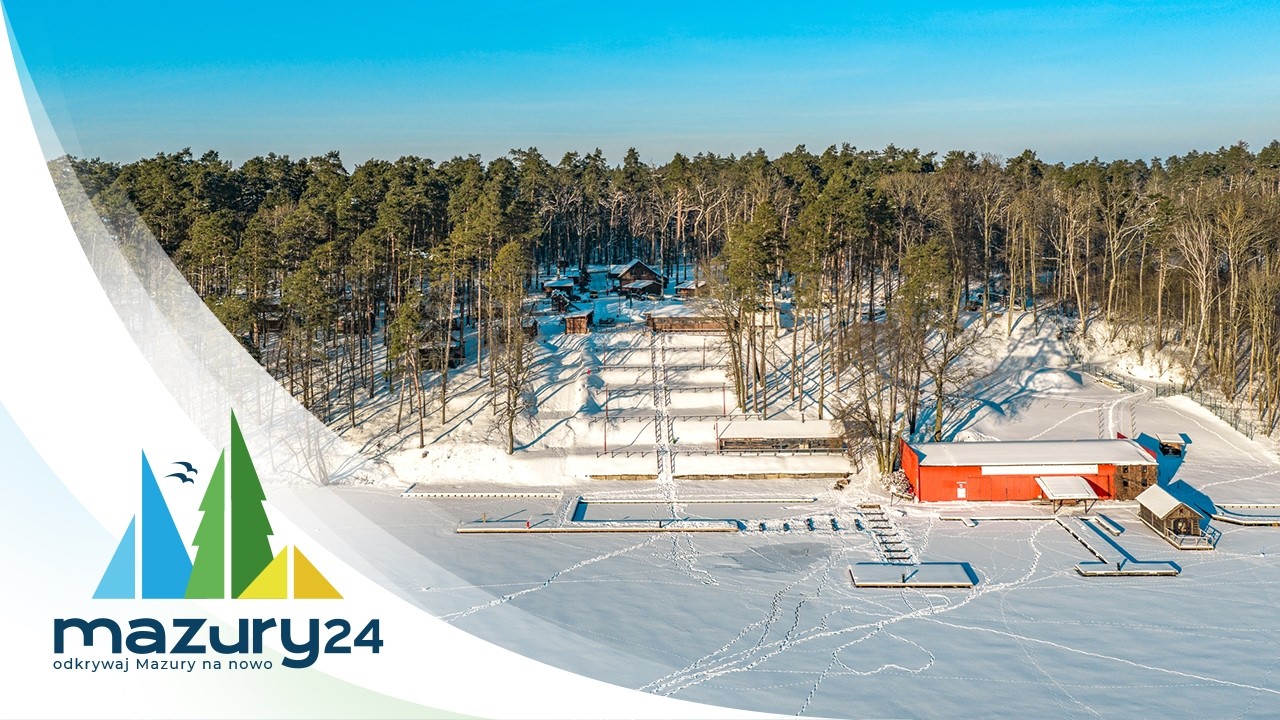 Wodnik i jezioro Nidzkie w zimowej scenerii, styczeń 2026 r.
