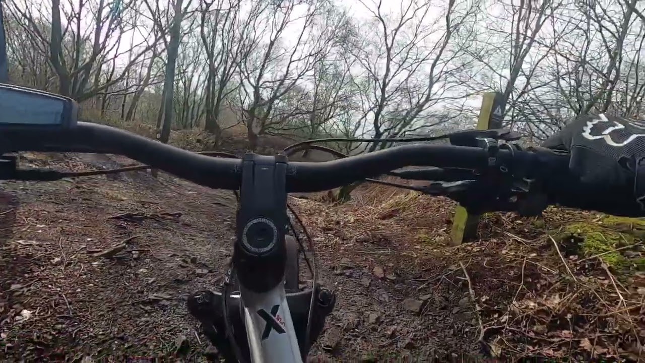 Congleton Cloud MTB downhill track hunting